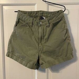 H&M size 4 Green Cargo Shorts